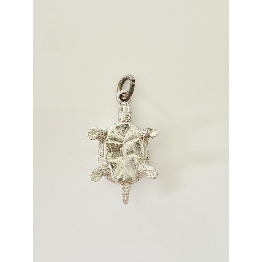 Vintage Sterling Silver Wells Designer Turtle Silver Charm Pendant - Picture 4 of 8